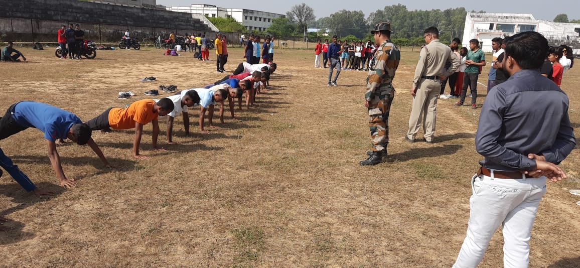 शासकीय रेवती रमण मिश्र स्नातकोत्तर महाविद्यालय सूरजपुर (छ.ग.) में नवीन एन.सी.सी. यूनिट प्रारम्भ।