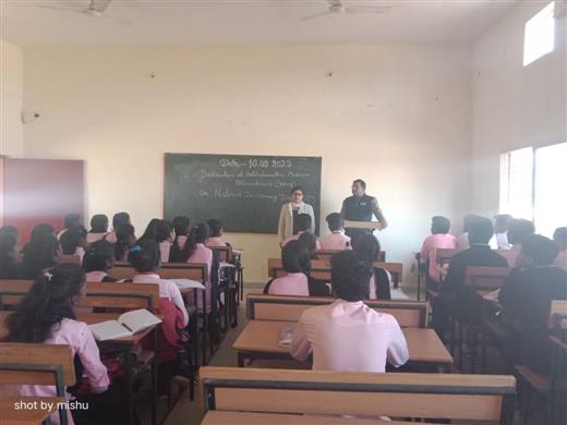नेशनल डीवर्मिंग दिवस के तहत गोलीयाँ बाटी गई